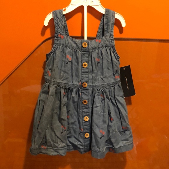 NWT SLEEVELESS DRESS - Picture 1 of 4